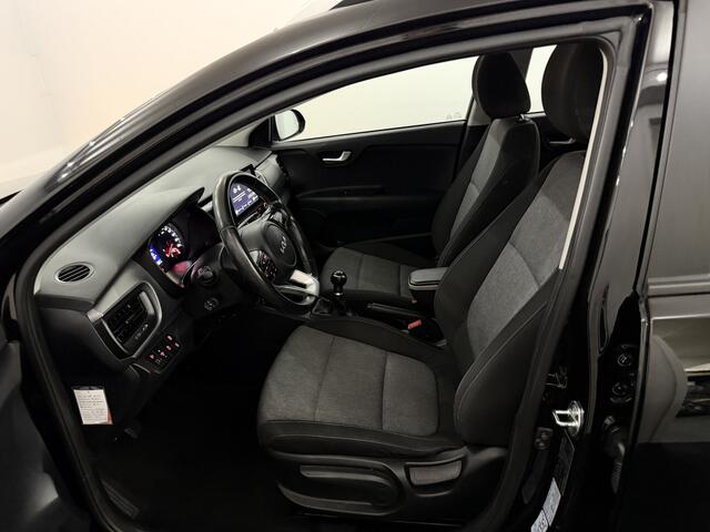 KIA Stonic 1.2 MPi Design Edition Airco, Parkeersensoren, Apple carplay, A start stop, Cruise control, Lichtmetalen velgen