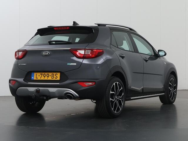 KIA Stonic 1.0 T-GDi MHEV DynamicLine | Trekhaak | Parkeercamera | Navigatie | Climate Control | Apple Carplay/Android Auto | Climate Control | Cruise control |