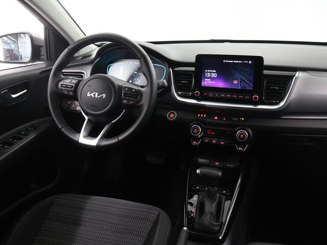 KIA Stonic 1.0 T-GDi MHEV DynamicPlusLine | Keyless | Navigatie | Parkeercamera | Apple Carplay/Android Auto | Climate Control |