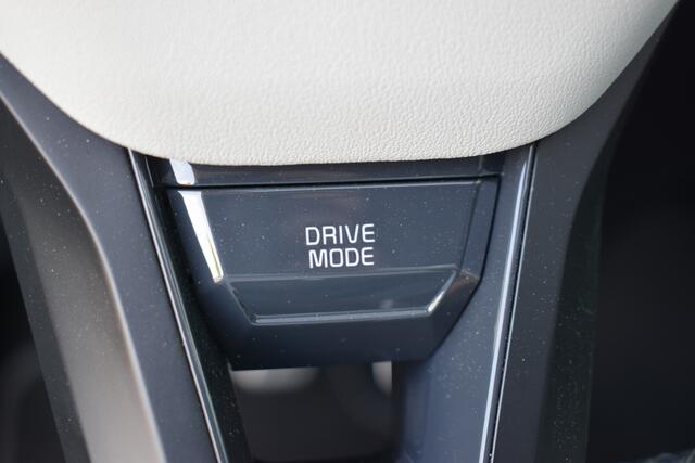 KIA Stonic 1.0 T-GDi MHEV GT-Line | Navigatie | Sensoren Vóór + Achter | Camera | Schuif/ Kanteldak | Tot 10 Jr. Kia-Garantie |