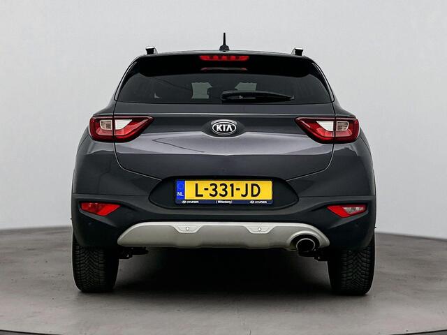 KIA Stonic 1.4 MPi | All Season | Navi | Parkeersensoren | L.M. Velgen |
