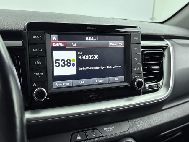 KIA Stonic 1.4 MPi | All Season | Navi | Parkeersensoren | L.M. Velgen |