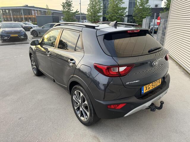 KIA Stonic 1.0 T-GDi DynamicLine Trekhaak | Automaat | Navi | Privacyglass