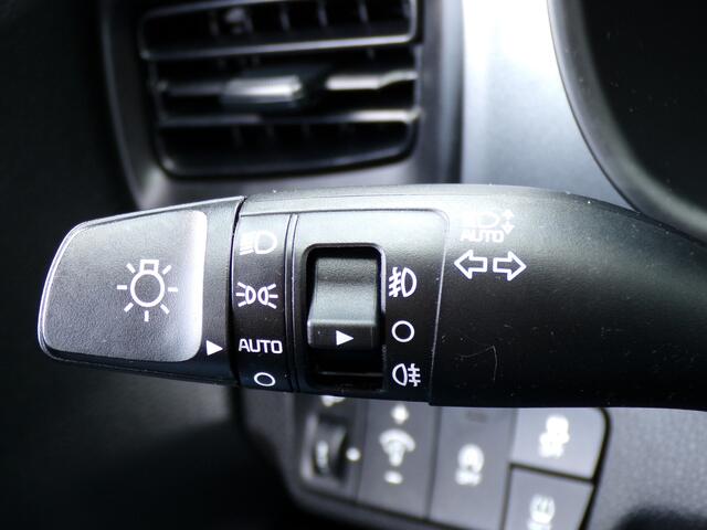 KIA Stonic 1.0 T-GDi MHEV ComfortLine, Carplay + Android Auto / Parkeersensoren / Airco