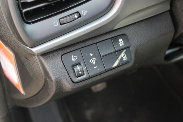 KIA Stonic 1.0 T-GDi DynamicLine//Camera//Carplay!!