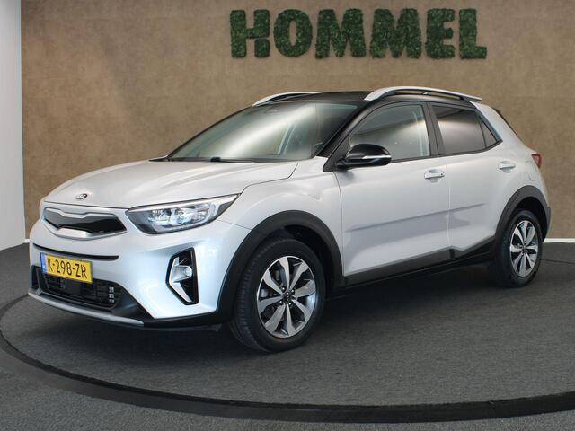 KIA Stonic 1.0 T-GDi MHEV DynamicPlusLine - ORIGINEEL NEDERLANDSE AUTO - AFKOMSTIG VAN 1E EIGENAAR - VOLLEDIGE ONDERHOUDSHISTORIE AANWEZIG - CAMERA - NAVIGATIE - PARKEERSENSOREN ACHTER - CLIMATE CONTROL - ARMSTEUN VOOR - APPLE CARPLAY/ ANDROID AUTO - KEYLESS ENTRY/