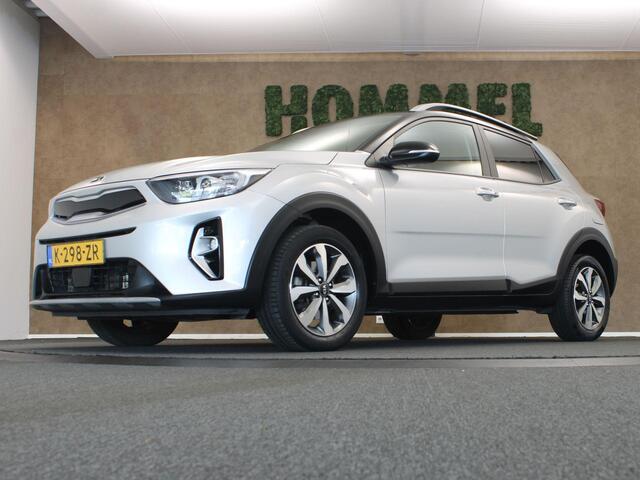 KIA Stonic 1.0 T-GDi MHEV DynamicPlusLine - ORIGINEEL NEDERLANDSE AUTO - AFKOMSTIG VAN 1E EIGENAAR - VOLLEDIGE ONDERHOUDSHISTORIE AANWEZIG - CAMERA - NAVIGATIE - PARKEERSENSOREN ACHTER - CLIMATE CONTROL - ARMSTEUN VOOR - APPLE CARPLAY/ ANDROID AUTO - KEYLESS ENTRY/