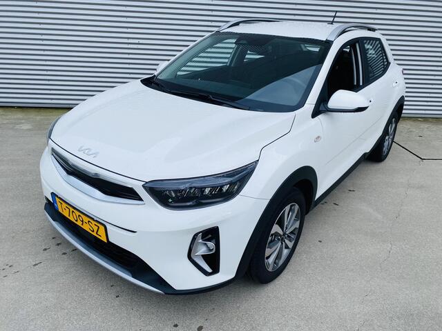KIA Stonic 1.0 T-GDi MHEV DynamicLine 120pk | Trekhaak | 16inch LM velgen