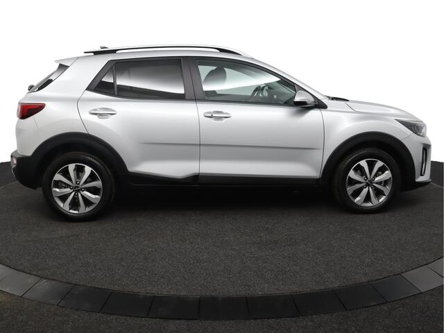KIA Stonic 1.0 T-GDi MHEV DynamicPlusLine Apple Carplay/Android Auto - Cruise Control - Climate Control - Navigatie - Stuur/Stoel Verwarming - fabrieksgarantie tot 11-2031