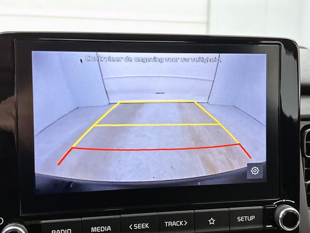 KIA Stonic 1.0 T-GDi MHEV DynamicLine | Parkeersensoren | Camera | Apple Carplay/Android Auto |