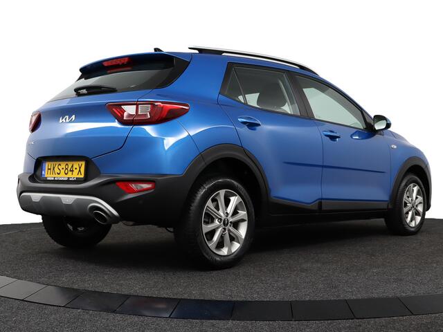 KIA Stonic 1.0 T-GDi MHEV DynamicLine Navigatie - Achteruitrijcamera - Cruise Control - Apple & Android Carplay - Fabrieksgarantie t/m 14-04-2032