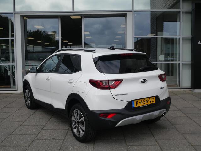 KIA Stonic 1.0 T-GDi MHEV DynamicPlusLine | Keyless | CLima | Carplay | Privacy glass |