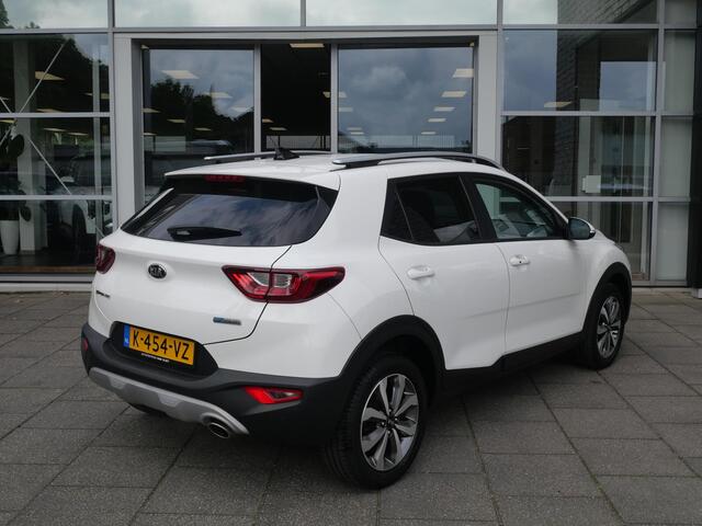 KIA Stonic 1.0 T-GDi MHEV DynamicPlusLine | Keyless | CLima | Carplay | Privacy glass |