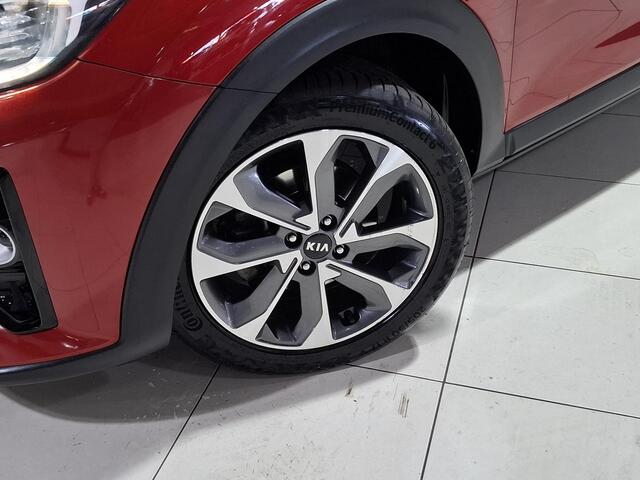 KIA Stonic 1.0 T-GDi DynamicLine Apple Carplay/Android Auto, Navigatie, Camera.
