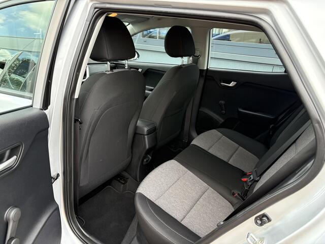 KIA Stonic 1.0 T-GDi DynamicLine CAMERA/NAVI/CARPLAY/TREKHAAK