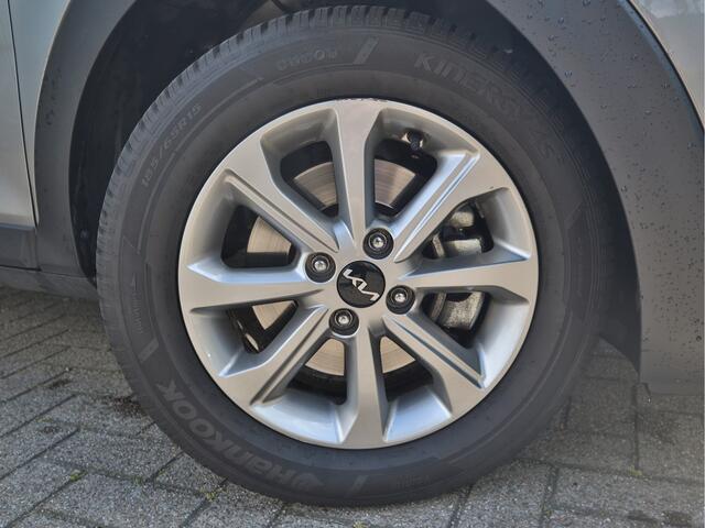 KIA Stonic 1.0 T-GDi MHEV DynamicLine | Navigatie | Camera | Sensoren | Climate + Cruise Control | Tot 10Jr. Kia-Garantie |