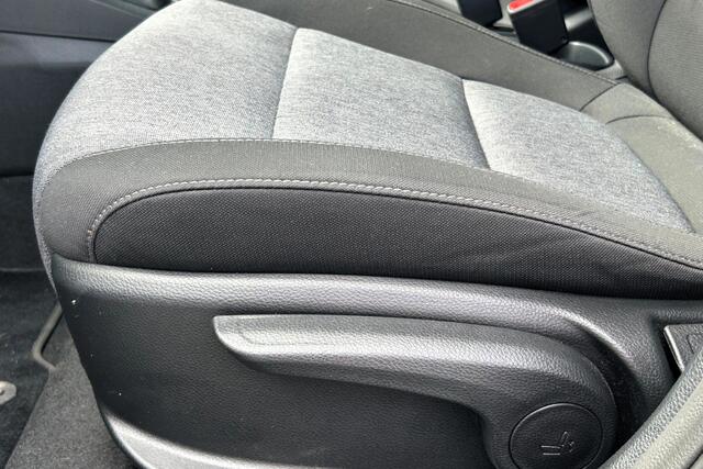 KIA Stonic 1.2 MPi ComfortLine AIRCO CRUISE CARPLAY STOELVERW. 16093KM!