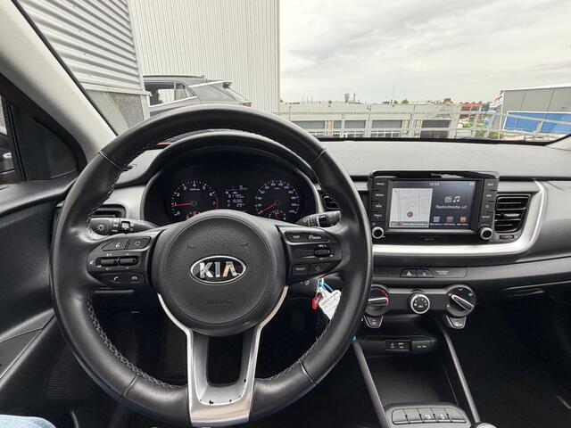 KIA Stonic 1.0 T-GDi DynamicLine Nieuw geleverd en dealeronderhouden, Navigatie, Achteruitrijcamera, Airco, Cruise control