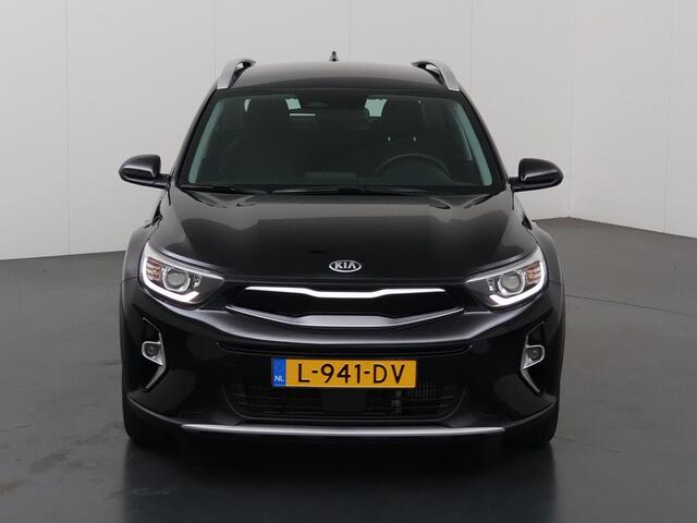 KIA Stonic 1.0 T-GDi MHEV DynamicLine | Navigatie | Parkeercamera | Apple Carplay/Android Auto | Climate Control | Cruise control |