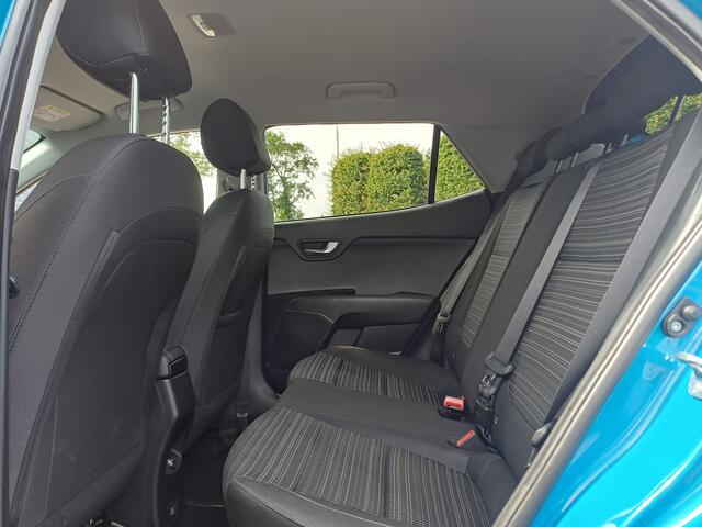 KIA Stonic 1.0 T-GDi MHEV DynamicPlusLine | CAMERA | AIRCO | APPLE CARPLAY / ANDROID AUTO Wij bieden ook financiering mogelijkheden aan.