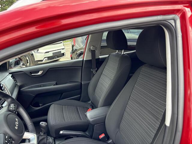 KIA Stonic 1.0 T-GDi MHEV DynamicPlusLine | 1e Eigenaar | Trekhaak | 18.000km | NieuwStaat