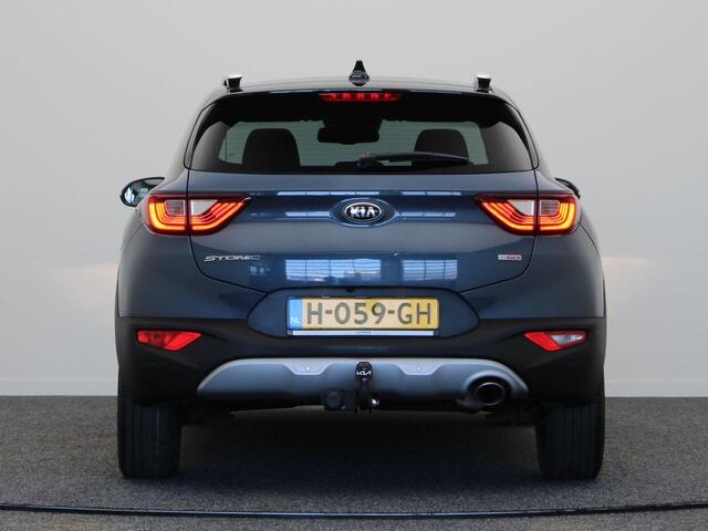 KIA Stonic 1.0 T-GDi DynamicPlusLine | Trekhaak | Climate Control | Achteruitrijcamera | Lane Assist | PDC |