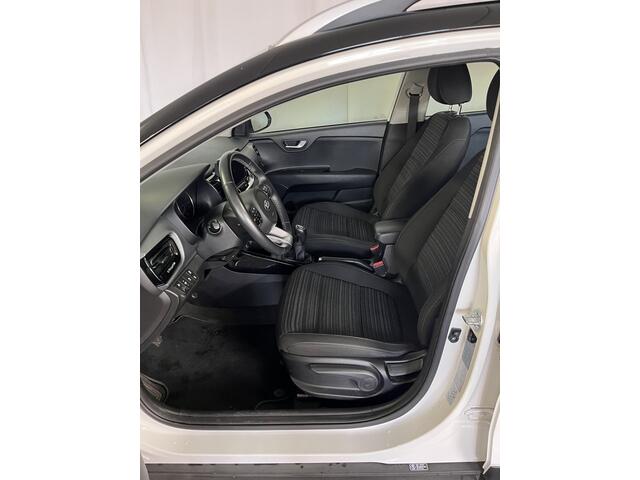 KIA Stonic 1.0 T-GDi MHEV DynamicLine ECC/CRUISE/APPLE/CAMERA