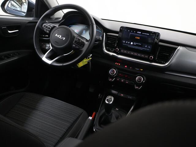 KIA Stonic 1.0 T-GDi MHEV DynamicLine | Navigatie | Cruise Control | Achteruitrijcamera | Climate Control | lichtmetalen velgen |