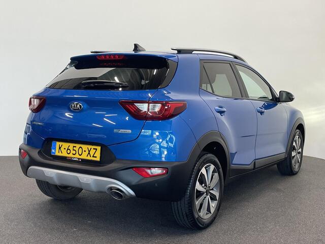 KIA Stonic 1.0 T-GDi MHEV DynamicPlusLine Navigatie Apple Carplay Android Auto Lichtmetalen Velgen Climate Control Cruise control Parkeer sensoren