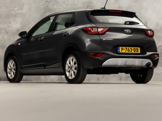 KIA Stonic 1.2 MPi ComfortPlusLine Navigator (APPLE CARPLAY, NAVIGATIE, CAMERA, LM VELGEN, SPORTSTOELEN, PARKEERSENSOREN, ELEK RAMEN, NIEUWSTAAT)