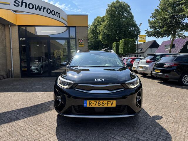 KIA Stonic 1.0 T-GDi MHEV DynamicLine Climate Control Camera Navi Carplay
