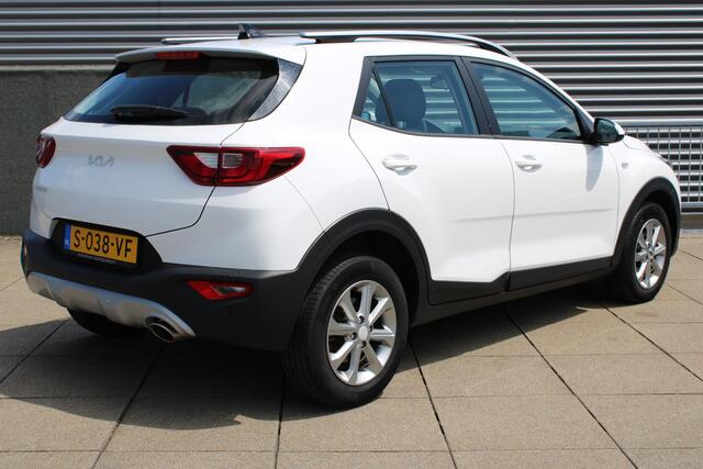 KIA Stonic 1.0 T-GDi MHEV DynamicLine Navigatie / Camera / Clima