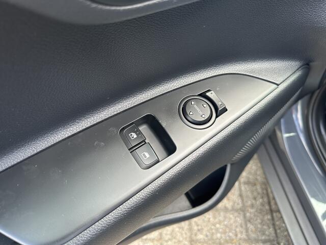 KIA Stonic 1.0 T-GDi MHEV DynamicLine