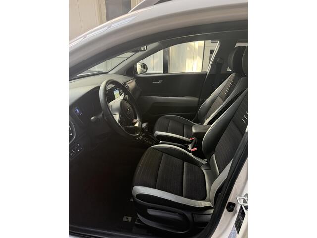 KIA Stonic 1.0 T-GDi DynamicLine stoel en stuurverwarming!