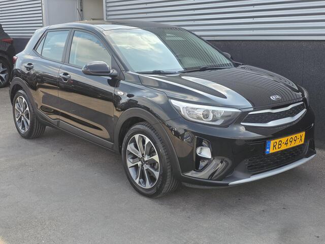 KIA Stonic 1.0 T-GDi ComfortPlusLine Navigator Trekhaak, Navigatie, Achteruitrijcamera, Cruise control, Airco