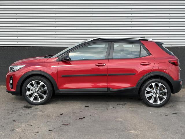 KIA Stonic 1.0 T-GDi DynamicLine Trekhaak, Navigatie, Airco, Achteruitrijcamera, Cruise control, Nieuw geleverd en dealeronderhouden