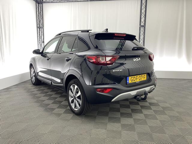 KIA Stonic 1.0 T-GDi MHEV DynamicPlusLine | Apple carplay | Navigatie | Camera | Trekhaak | Key less | Cruise
