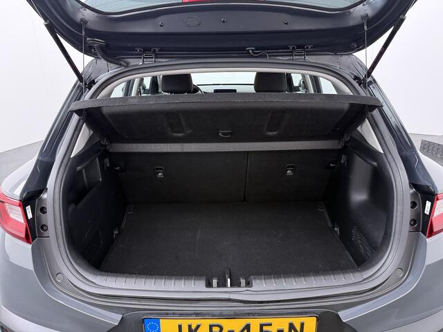 KIA Stonic T-GDi MHEV 100 pk DynamicLine | Navigatie | Climate Control | Cruise Control | Camera | Apple Carplay | 16" | Zeer zuinig |