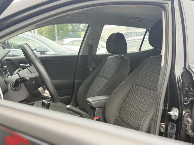 KIA Stonic 1.0 T-GDi MHEV DynamicLine - Apple Carplay/Android Auto - Achteruitrijcamera - Cruise Control