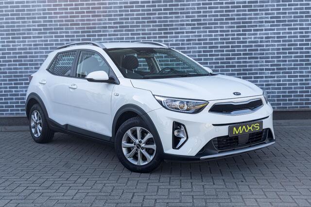 KIA Stonic 1.0 T-GDi 100 MHEV DynamicLine | Navigatie | Apple Carplay | Android Auto | Achteruitrijcamera | Parkeersensoren | Climate Control | Lichtmetalen Velgen | Cruise Control Adaptief