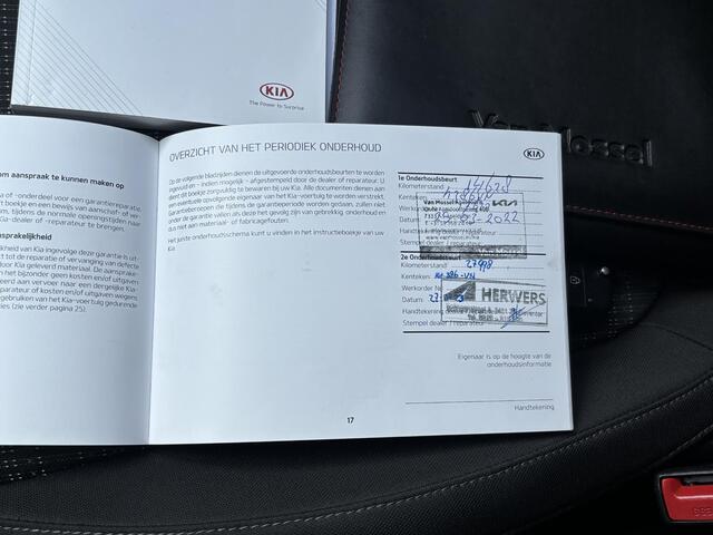 KIA Stonic 1.0 T-GDi MHEV DynamicLine / Apple CarPlay & Android Auto / Achteruitrijcamera / Parkeersensoren achter / Cruise control / Airconditioning / 15 inch lichtmetalen velgen /