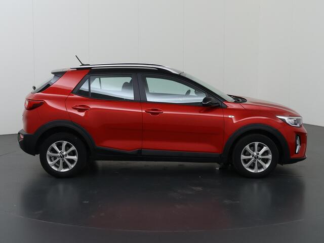 KIA Stonic 1.0 T-GDi MHEV DynamicLine | Bluetooth | Airco |Stoel/Stuurwielverwarming| Navigatie via Carplay |