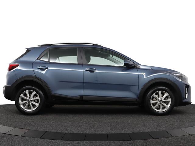 KIA Stonic 1.0 T-GDi MHEV DynamicLine Apple Carplay/ Android Auto - Cruise Control - Airco - Achteruitrijcamera - Fabrieksgarantie tot 04-2032