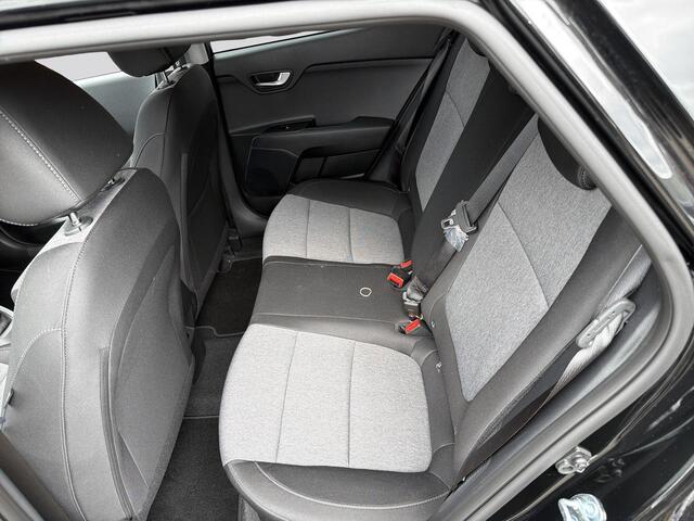KIA Stonic 1.0 T-GDi MHEV ExecutiveLine | Dodehoekassistentie | Regensensor | Draadloze oplader voor smartphone | LED-koplampen |
