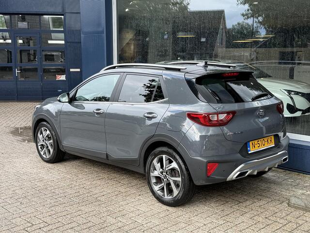 KIA Stonic 1.0 T-GDi MHEV GT-Line 6-Bak | Hoge Instap | Vol Opties | Stuurverwarming | Stoelverwarming | Led Verlichting | Parkeersensoren | Full Map Navigatie | Achteruitrij-Camera | Key-Less Entry |