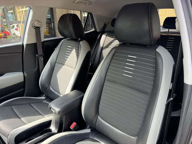 KIA Stonic 1.0 T-GDi ExecutiveLine Automaat Climate Control Navi Camera Carplay