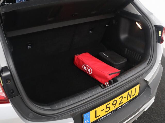 KIA Stonic 1.0 T-GDi MHEV GT-Line | Half leder | Cruise control | Lane assist | Stuur/stoel verwarming | Carplay | Climate control | 17" velgen