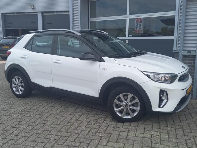 KIA Stonic 1.0 T-GDi MHEV DynamicLine - CAMERA - CARPLAY / ANDROID - PDC - AIRCO - CRUISE - LED -