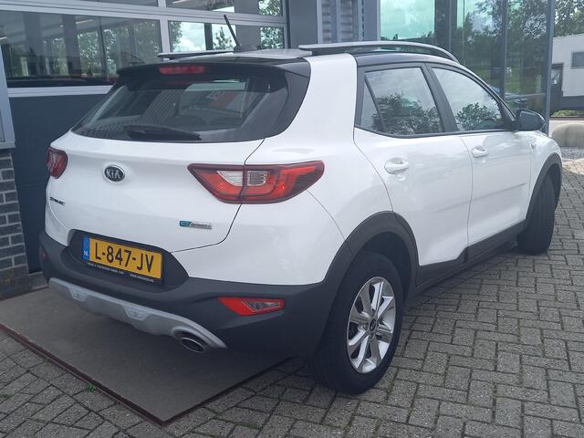 KIA Stonic 1.0 T-GDi MHEV DynamicLine - CAMERA - CARPLAY / ANDROID - PDC - AIRCO - CRUISE - LED -
