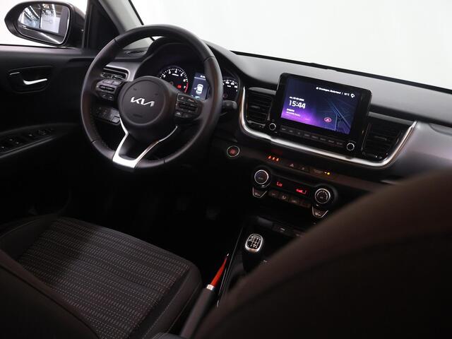 KIA Stonic 1.0 T-GDi MHEV DynamicPlusLine | Navigatie | Parkeercamera | DAB | Apple Carplay/Android Auto | Climate Control | Cruise Control | Keyless Entry/Go |